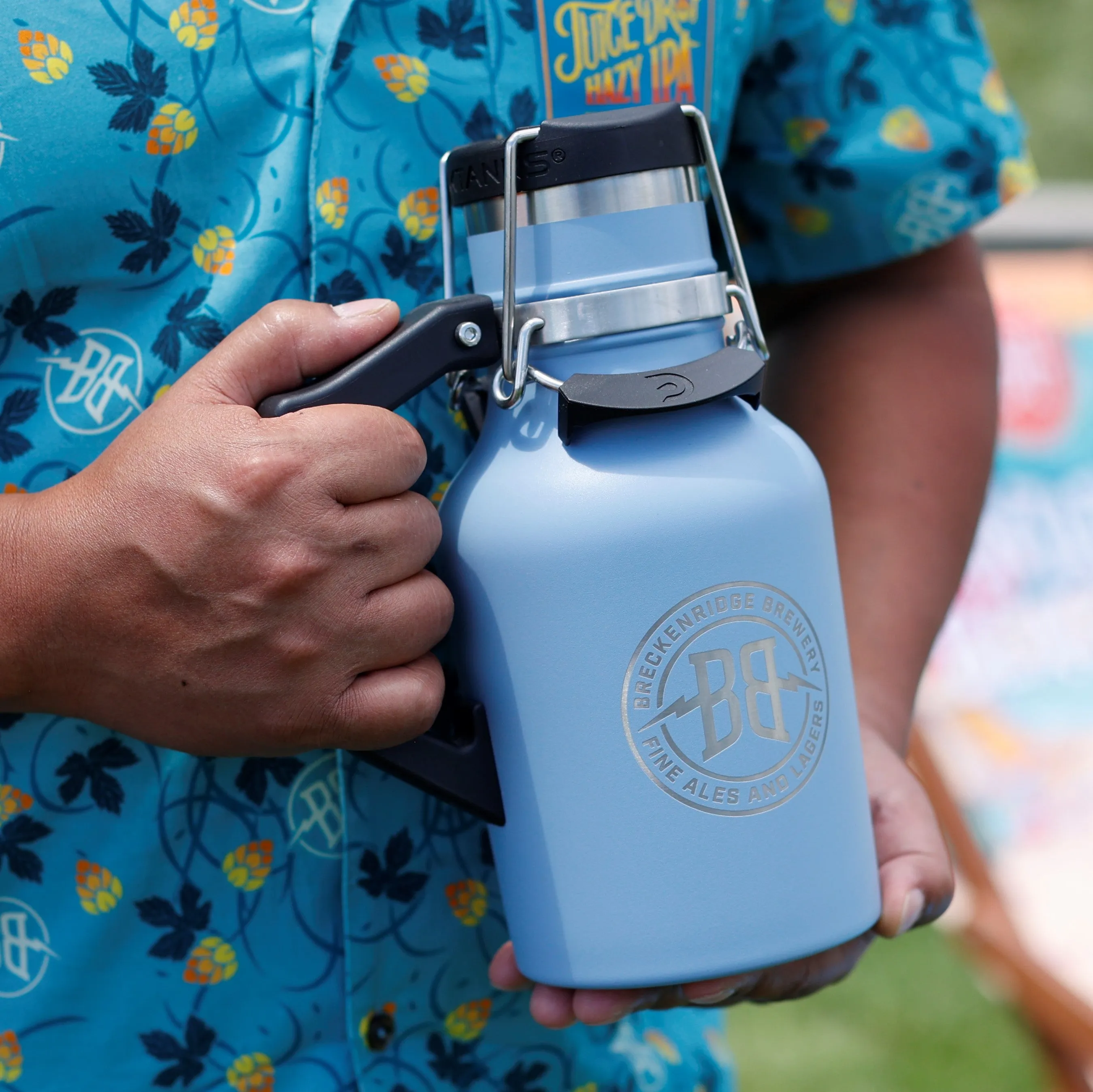 32oz Drink Tank Growler - 2 colors available